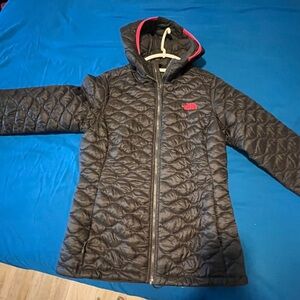 North Face Thermoball Jacket Sz Small Women’s